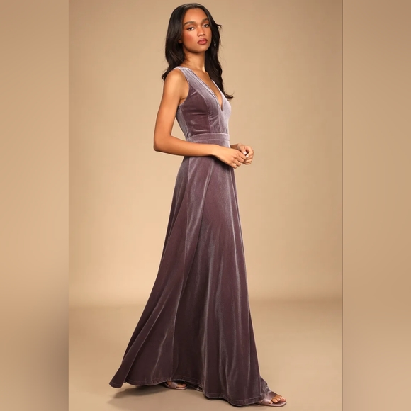 NWT Lulus Beautiful Night Dusty Purple Velvet Sleeveless Maxi Dress SIze Small - Picture 2 of 5